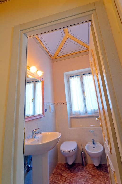 Il Vicolo Relais Bed & Breakfast Сироло Стая снимка
